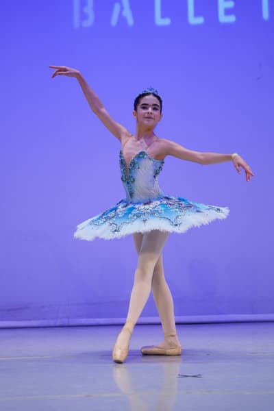 Leticia Teixeira — Classical dancer, Brazil