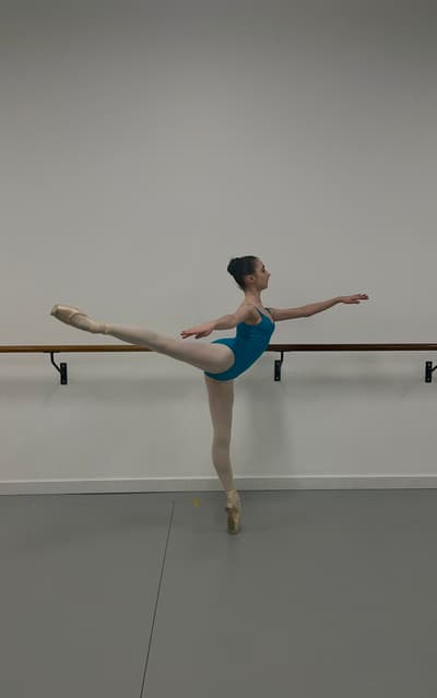 Scarlett Weaver — Classical dancer, Australia