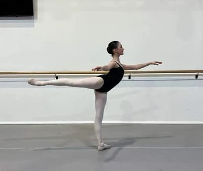 Scarlett Weaver — Classical dancer, Australia