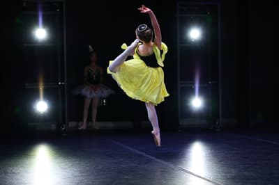 Safiya Bahdanovich — Classical dancer, United States