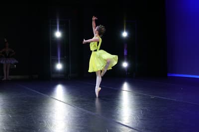 Safiya Bahdanovich — Classical dancer, United States