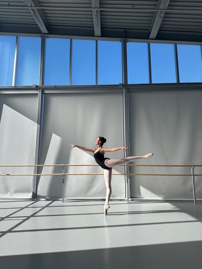 Jihye Shin — Classical dancer, United States