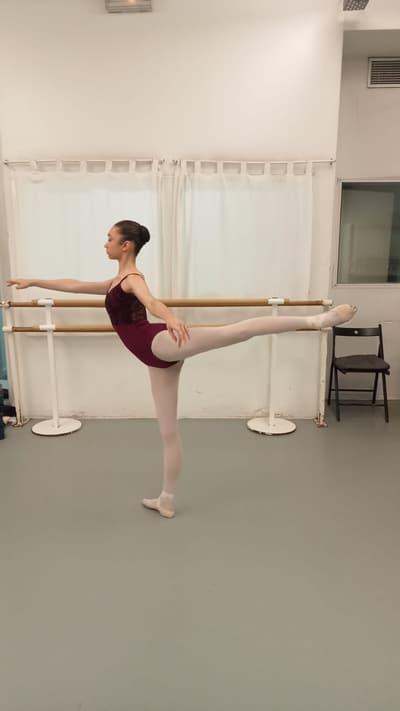 Shadé SALM — Classical dancer, France