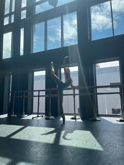 Manon Barry — Neoclassical dancer, United States