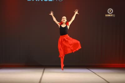 Isabella Francesca Taman Ciorfito — Classical dancer, Romania