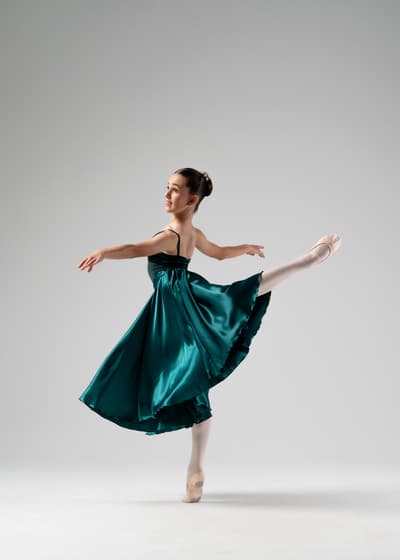 Eden Pettenon — Classical dancer, Australia