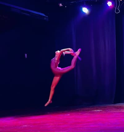 Avril Noguera — dancer, Mexico