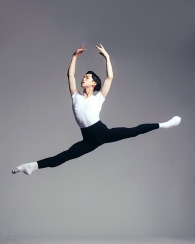 Oh sung Kwon — dancer, South Korea