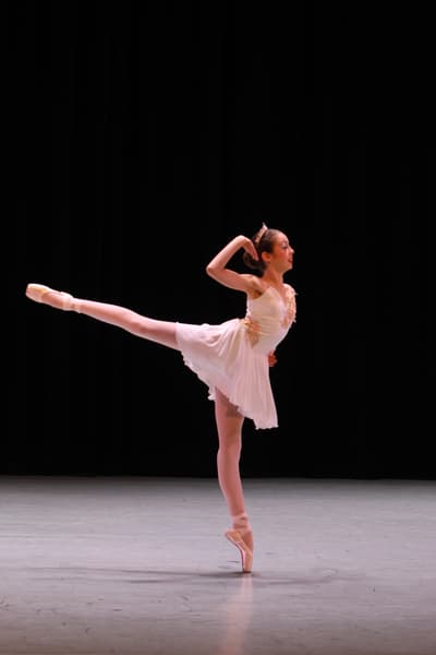 Nora Morrison — Classical dancer, New Zealand