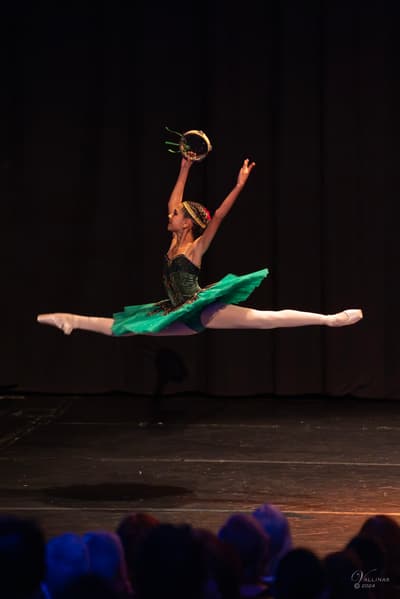 Alana Gonzalez — Classical dancer, Spain