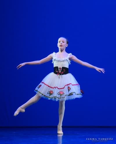 Luna Mazzocchini — Classical dancer, Italy