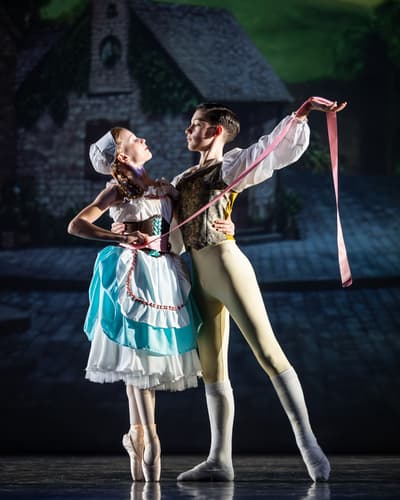 Luna Mazzocchini — Classical dancer, Italy