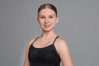 Amira Nünlist — Classical dancer, Switzerland
