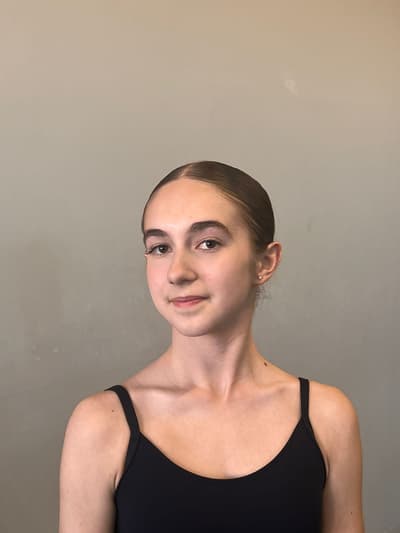 Amanda Zadrozny — Classical dancer, Brazil