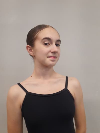 Amanda Zadrozny — Classical dancer, Brazil