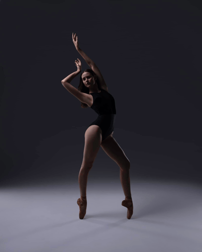 Charlotte Perry — Classical dancer