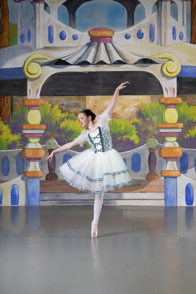 Alyssa Morales — Classical dancer, United States