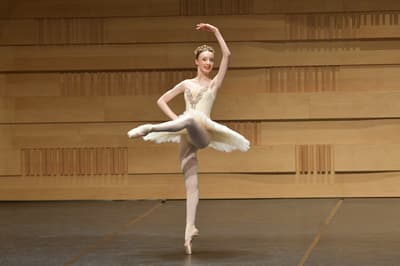 Rachel Collings — Classical dancer, Australia