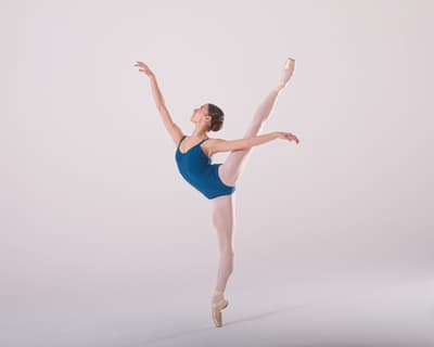 Nida Aydinoglu — Classical dancer, Netherlands