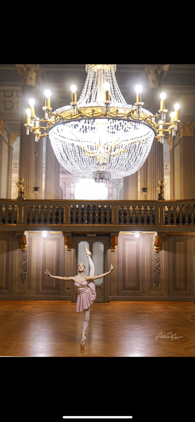 Nali Dobrin — Classical dancer, Romania