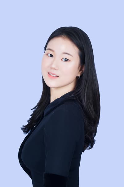 Stephanie Suh — Classical dancer, United States