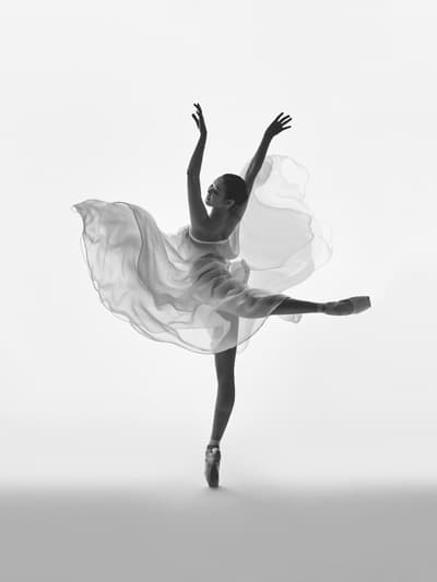 Stephanie Suh — Classical dancer, United States
