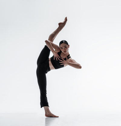 Niko Adachi — Classical dancer