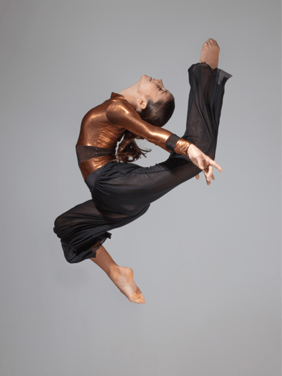 LECOMTE Nell — Classical dancer, France