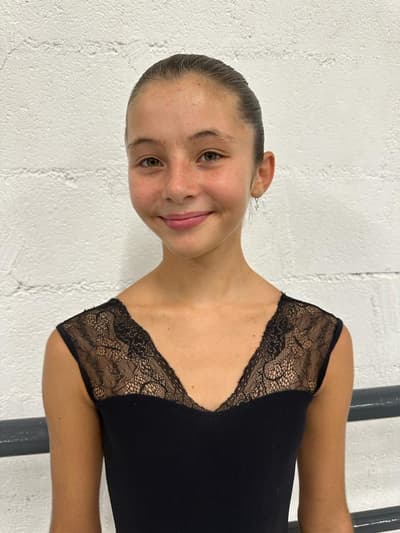 LECOMTE Nell — Classical dancer, France