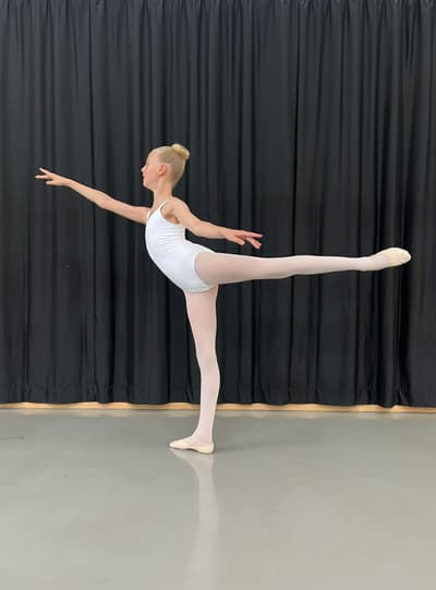 Miah Darling — Classical dancer, United Kingdom