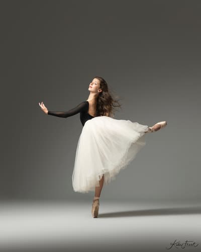 Poppy Griggs — Classical dancer, United Kingdom