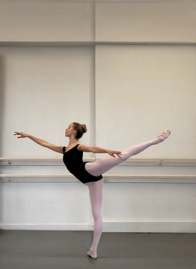 Holly Brown — Classical dancer, United Kingdom