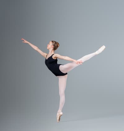 Holly Brown — Classical dancer, United Kingdom