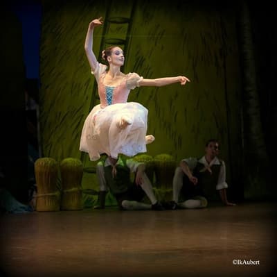 Éléonore Guérineau — Classical dancer, France