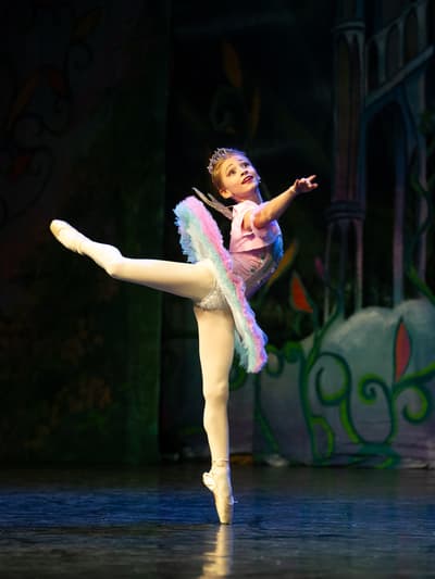 Valeryia Lipko — dancer, Belarus