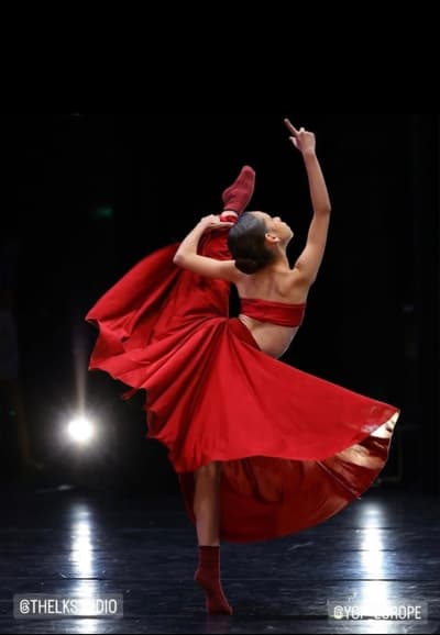 LARA MARIA ALEXANDRA COMANESCU — Classical dancer, Romania