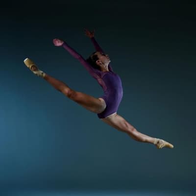 Ellie Maddox — dancer, United States