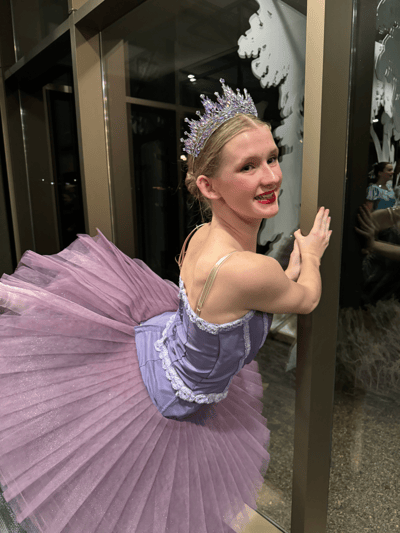 Emma Stoltzfus — Classical dancer