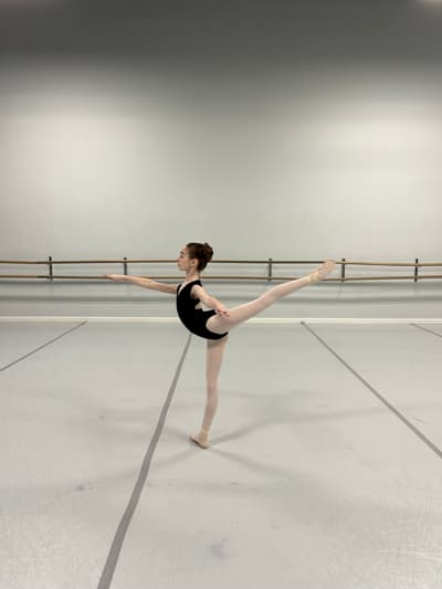 Violet Marti — Classical dancer, United States