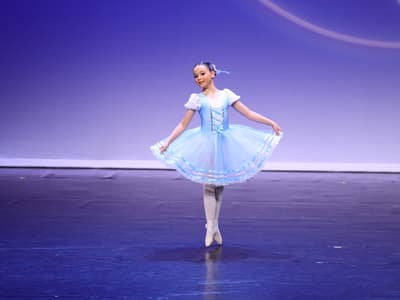 Olivia Headley — Classical dancer, Australia