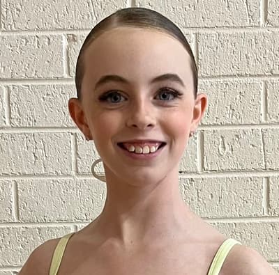Lily Jones — Classical dancer, Australia