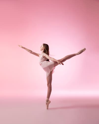 Lily Jones — Classical dancer, Australia