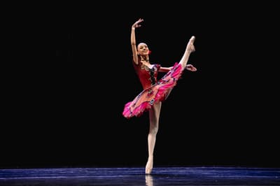 Clara Soares — Classical dancer, Brazil