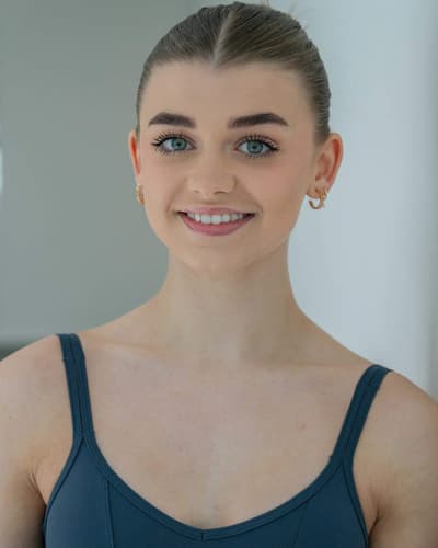 Ella Marshall — Classical dancer, Australia