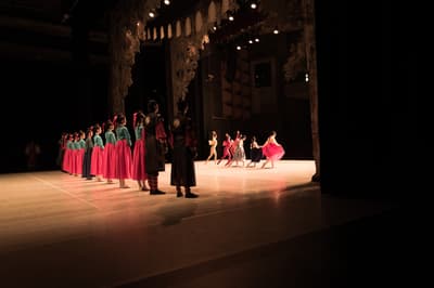 Sla Chun — Classical dancer, France