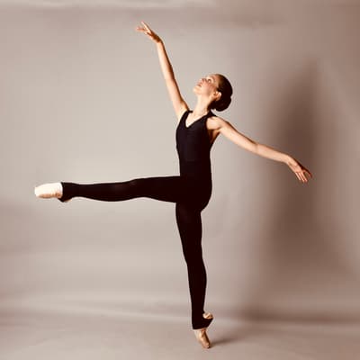 Amandine Hertz — Classical dancer, France