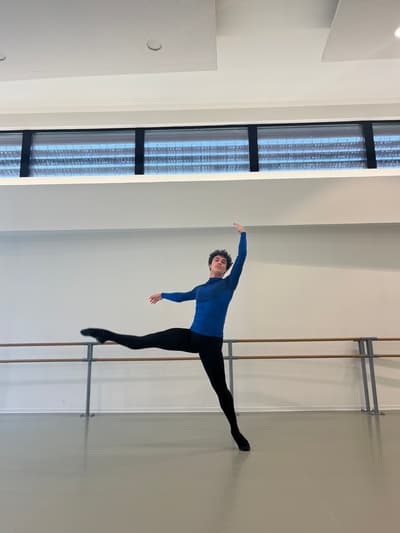 Diogo Bettencourt — Classical dancer