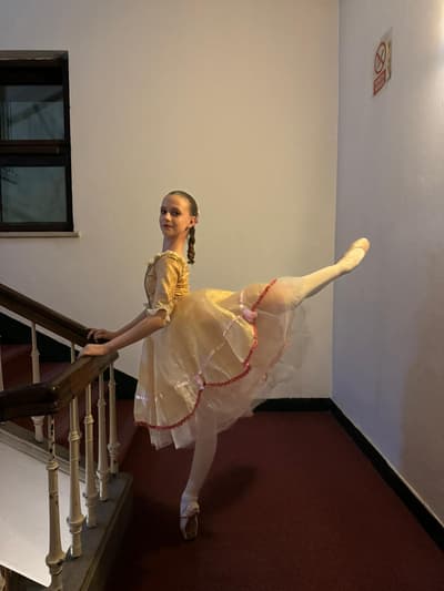 Sara Miruna Ungureanu — dancer, Romania