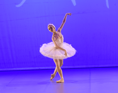 Devrimnaz Ermiş — Classical dancer