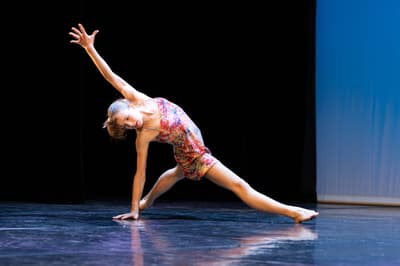 Pauline Warren — Classical dancer, France